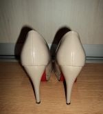 Béžové lodičky č. 37