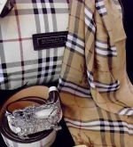 Krásny set Burberry
