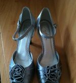 Strieborné plesové topánky