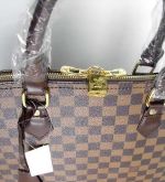 Kabelka Louis vuitton alma