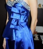 Nové luxusné saténové spoločenské šaty